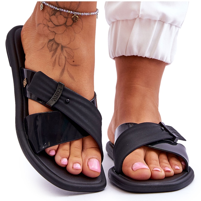 Tuoksuvat vegaanitossut ZAXY JJ285217 musta