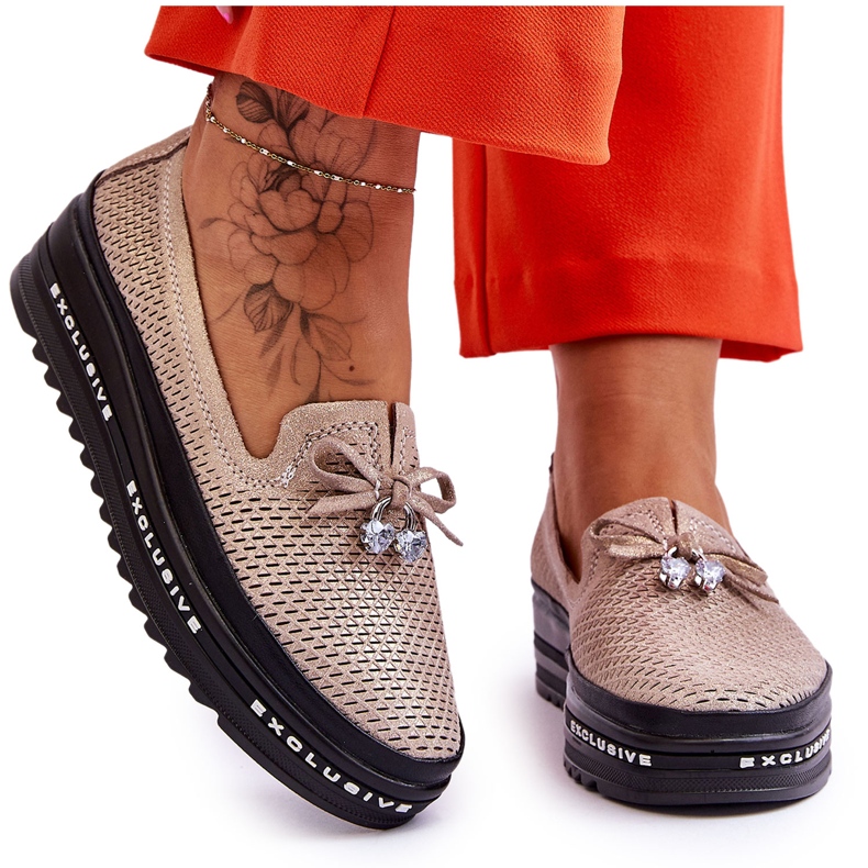 S.Barski Naisten nahkaiset lenkkarit Shiny Gold Raven kultainen