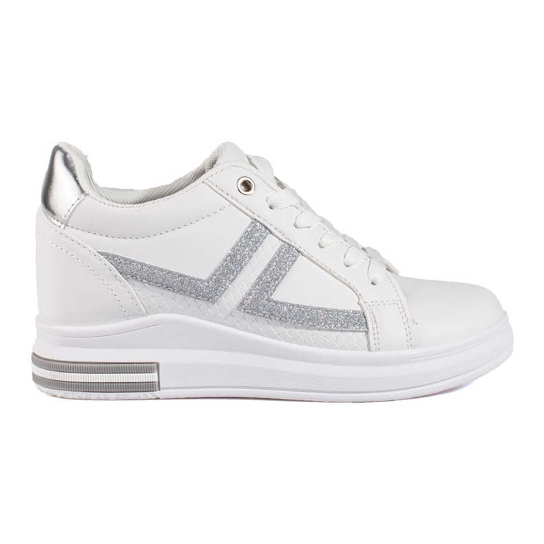 Shelovetin valkoiset lenkkarit, joissa on piilokiila valkoinen