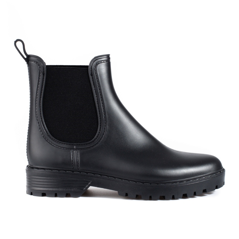 Shelovetin mustat paksupohjaiset saappaat