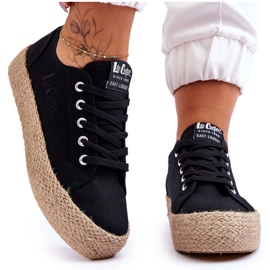 Muodikkaat punotut tennarit Lee Cooper LCW-23-31-1797L Musta