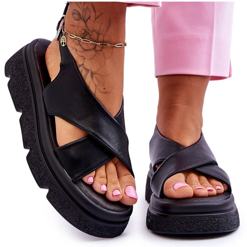 PE1 Muodikkaat mustat Chester Platform sandaalit