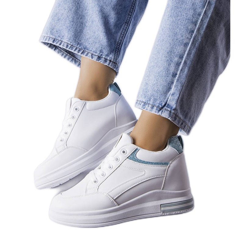 Bonevil valkoiset tennarit, joissa on glitter-sisäkkeet valkoinen