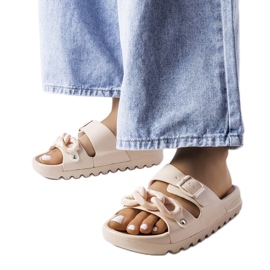 Beige kumi Étoile liukumäet