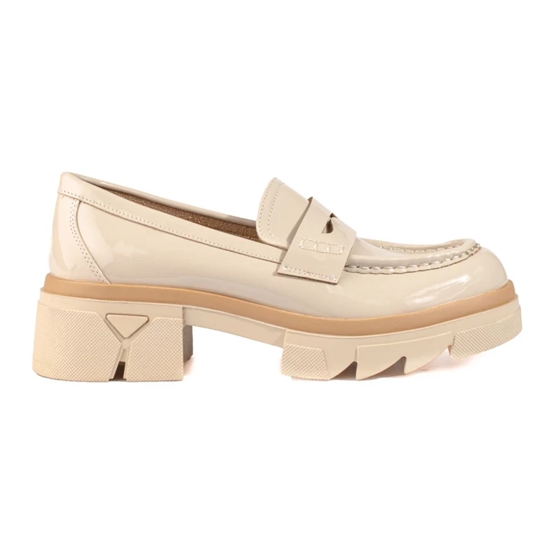 Shelovetin beige-klassiset alustaloaferit