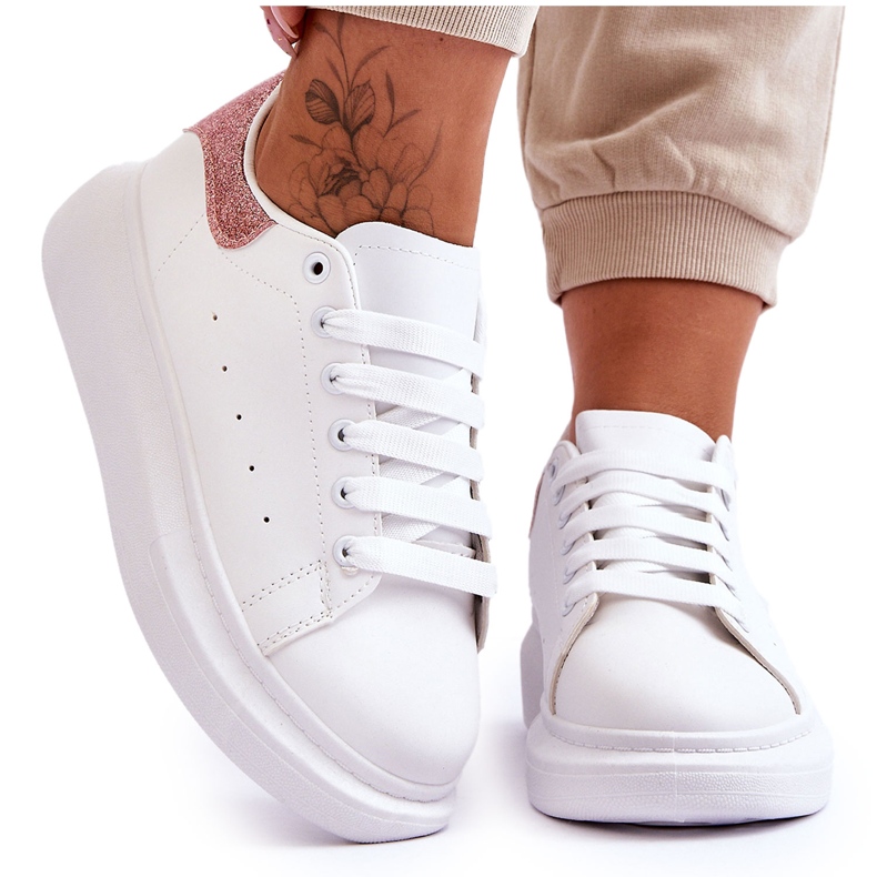 Naisten urheilukengät kiiltävällä valko-vaaleanpunaisella alustalla Eliso valkoinen