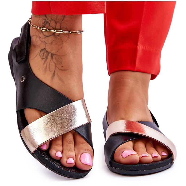 Lemar Nahkasandaalit mustalla ja kullalla Addisonilla