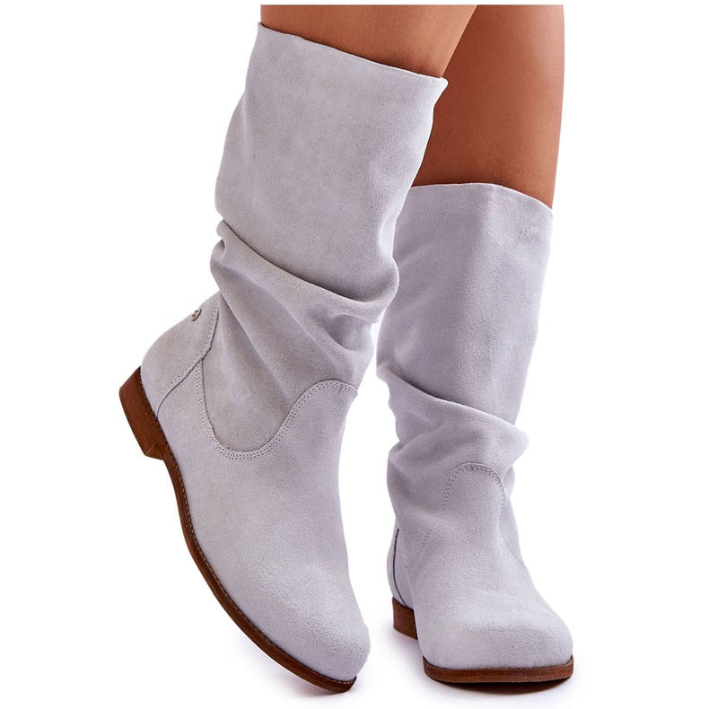 Naisten mokkanahkasaappaat Maciejka 05057-11 vaalea minttu vihreä