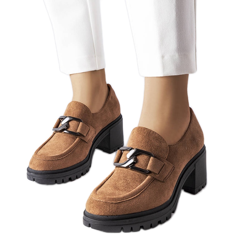 Vincezan ruskeat kengät nahkaisella pohjallisella