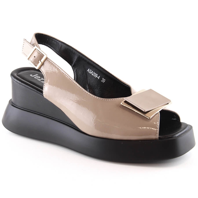 Lakatut naisten kiila sandaalit Jezzi SA209-4 beige