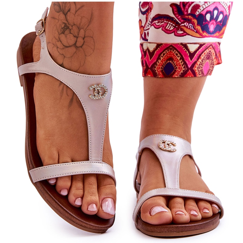 Litteät sandaalit koristeella S.Barski KV-5541-45 Beige