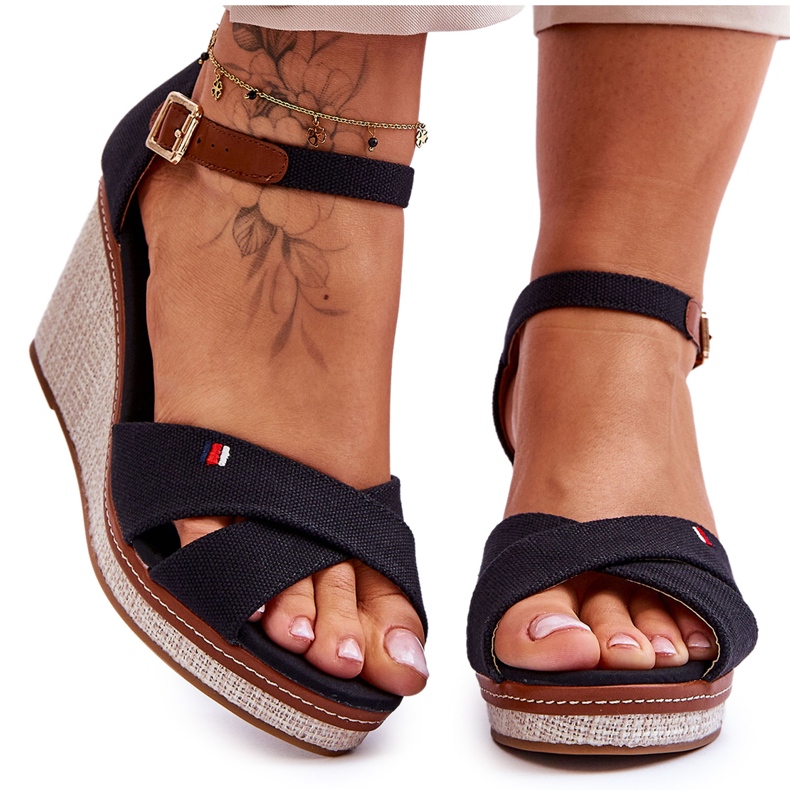 Naisten kiila sandaalit Musta Veenus