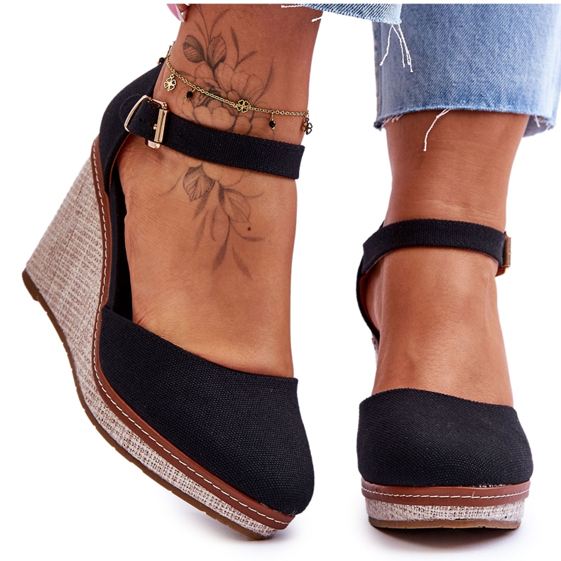 PS1 Naisten klassiset kiila sandaalit, musta malani