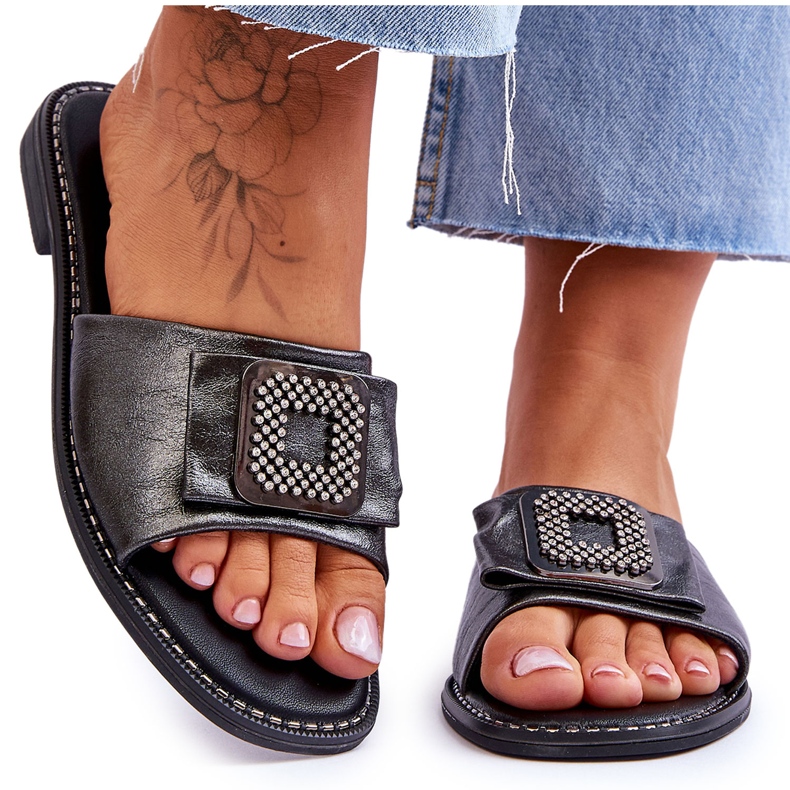 Naisten nahkaiset tossut strassikivillä S.Barski KV-2775-33 Tumma hopea