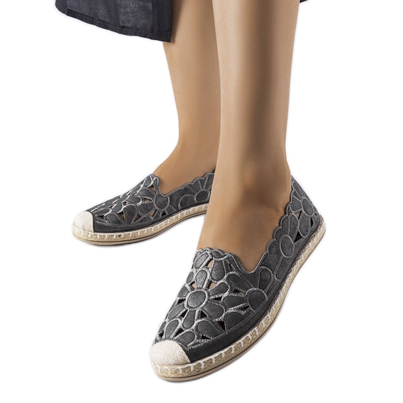 Lamarren harmaat harjakattoiset espadrillit