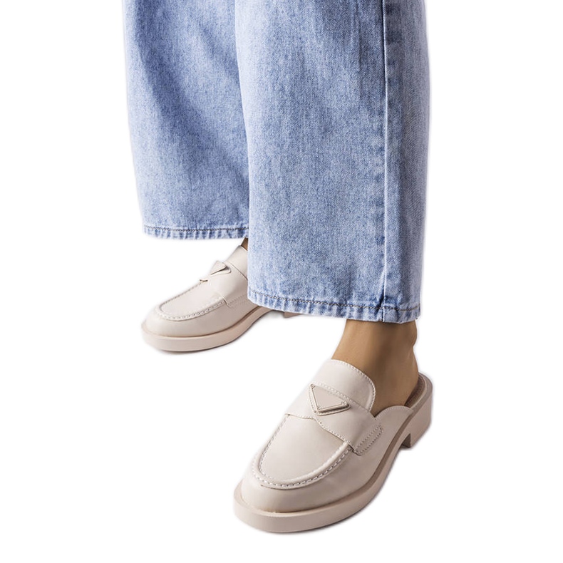 Berkshire beigeä suljetut liukumäet