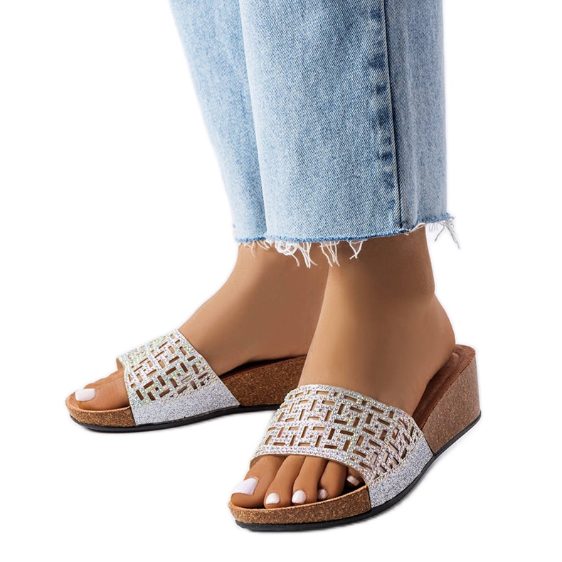 Elithan hopeiset kiila sandaalit hopea