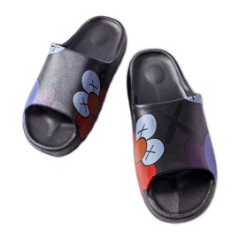 Mustat liukupinnat kulutuspinnalla ja painatuksilla