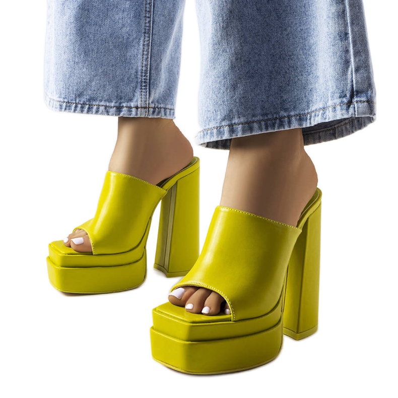 Mercuren vihreät korkokengät