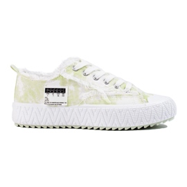 Platform tennarit valkoiset ja vihreät Shelovet valkoinen