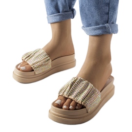 Franetin beige-tasosandaalit kuutioiduilla zirkonioilla