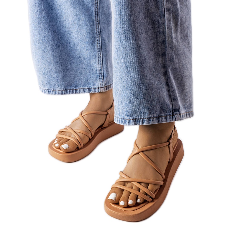 Brunelle ruskeat alustasandaalit