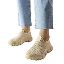 Obenorin vaalean beigenväriset urheilulliset lenkkarit