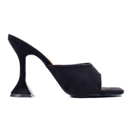 Shelovetin mustat mokkanahkakorkoiset sandaalit