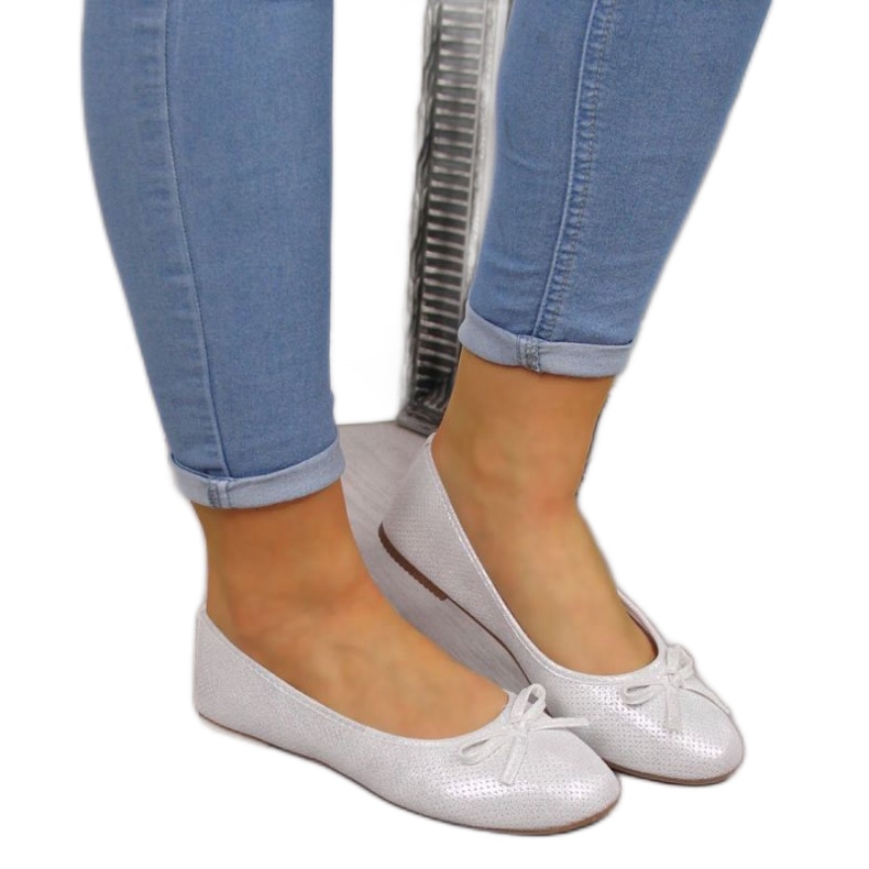 Ballerinat jousella eVento W 1136 valkoinen hopea