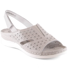 Mukavat nahkaiset sandaalit kuminauhalla eVento W 5850 beige