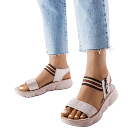 Parsipin beige-metalliset urheilusandaalit