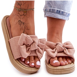 Naisten mokkanahkaiset tossut, joissa on vaaleanpunainen keula beige