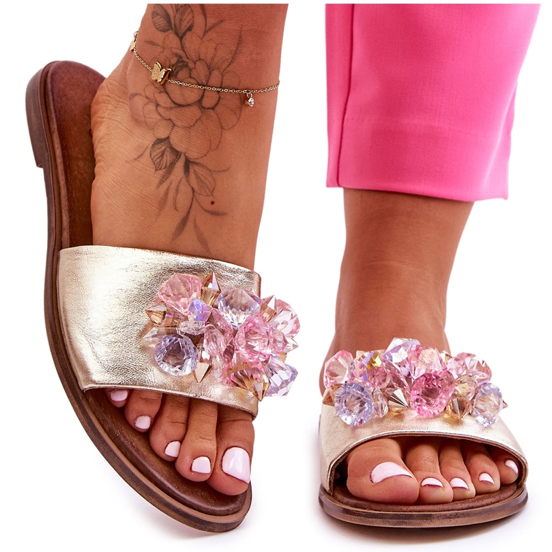 Naisten nahkaiset tossut, joissa on koristelu Nicole 2726/064 kultaa kultainen