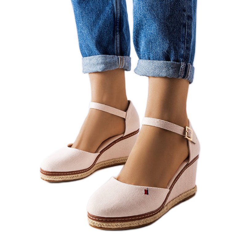 Adelindan beige wedge espadrillit