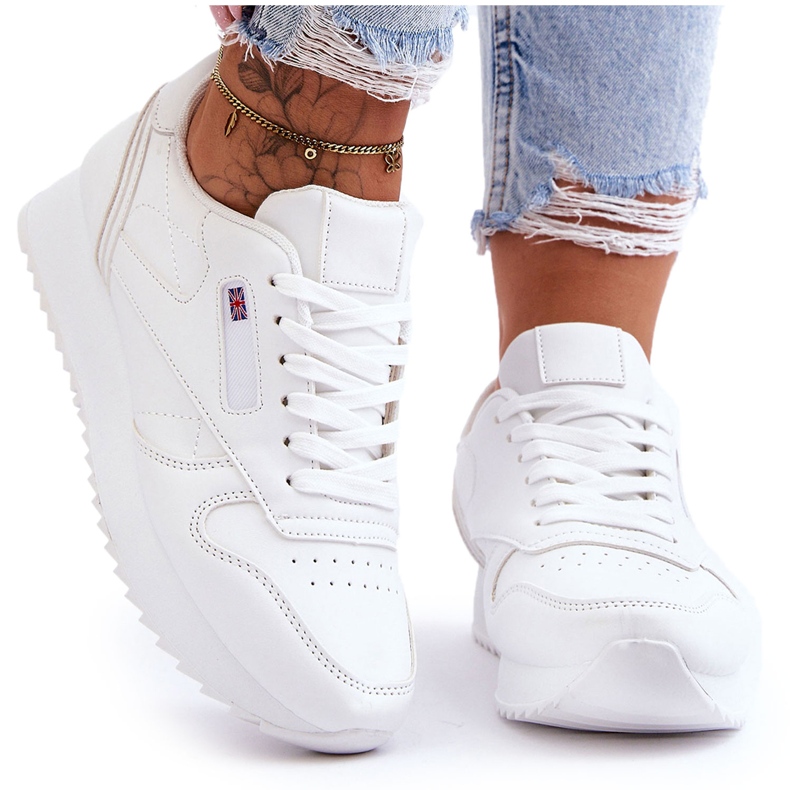 PM1 Valkoiset Merida-nahkaiset urheilujalkineet valkoinen