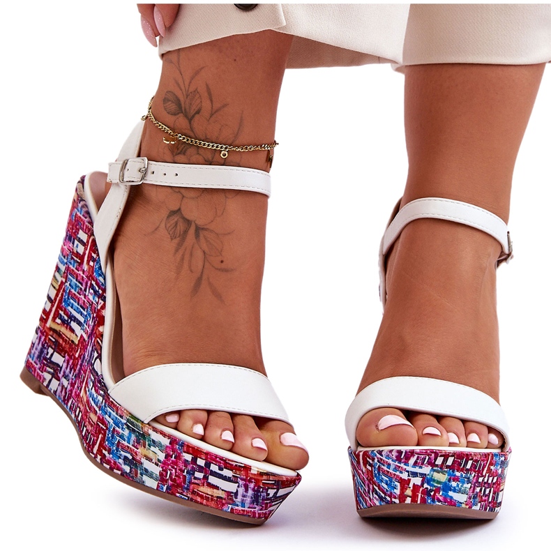 Naisten sandaalit Värikäs Wedge White Malibu valkoinen