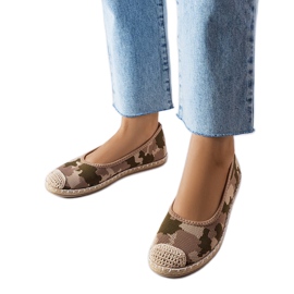 Vihreät slip-on espadrillit Benedumilta beige