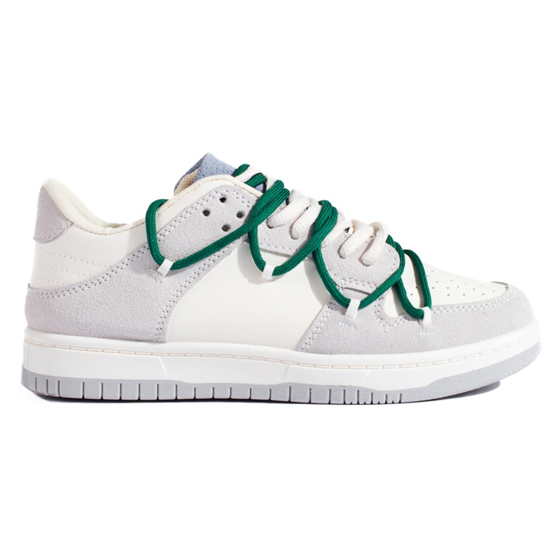 Shelovet-lenkkarit vihreillä nauhoilla valkoinen