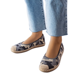 Benedumin harmaat slip-on espadrillit