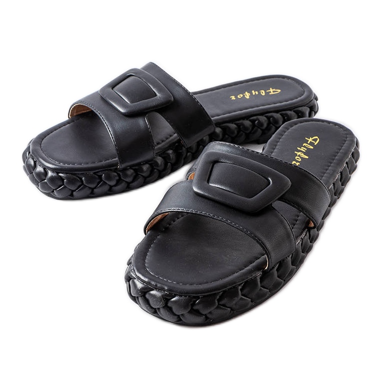 Francescon mustat alustasandaalit