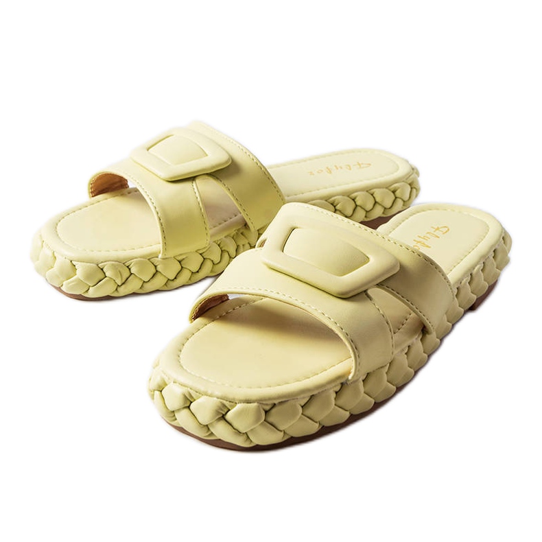 Vihreät tossut Francesco-tasolla