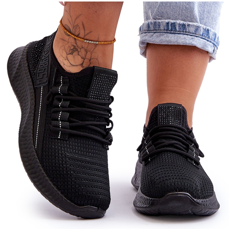 PM1 Slip-on naisten urheilukengät Musta Hold Me!