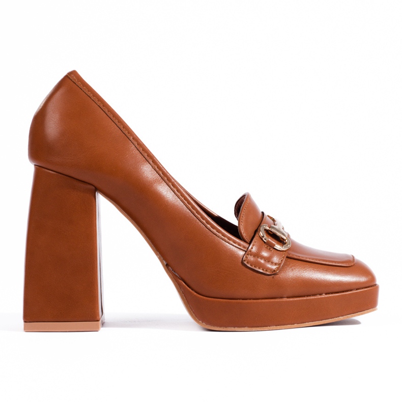 Ruskeat kantapääpumput Shelovetilta