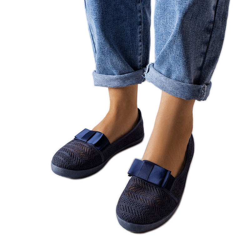 Tummansiniset Zorda harjakattoiset lenkkarit sininen