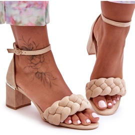 Essenza beige mokkanahka punos sandaalit