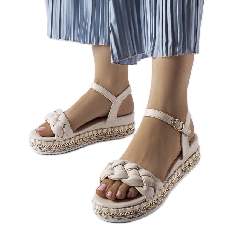 Katrinin beige-tasosandaalit vihreä