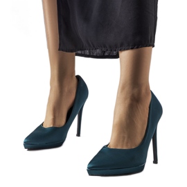 Siljen tummanvihreät satiinipumput