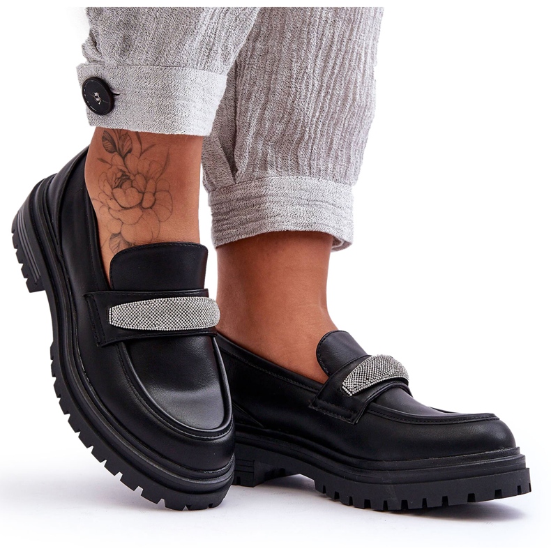 PG1 Arickan paksut mustat nahkahousut, joissa on koristelu