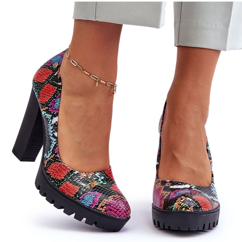 Nahkainen kantapääpumput Maciejka 02629-56 Monivärinen