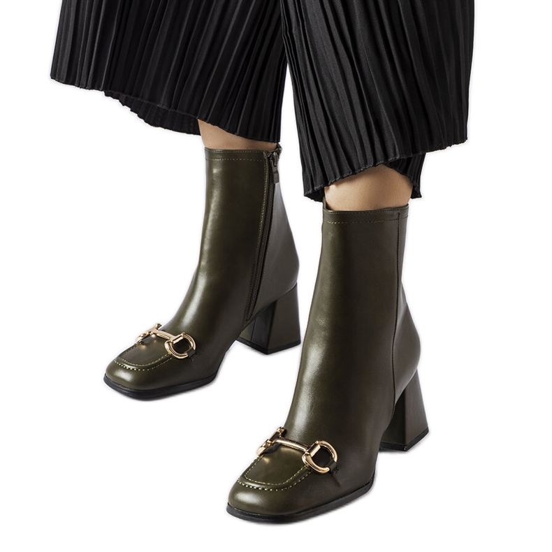 Castionen vihreät nilkkurit